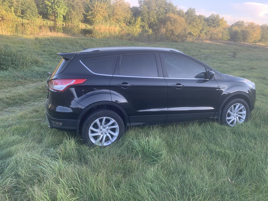 Форд ескейп 15 рік 2.5 мотор