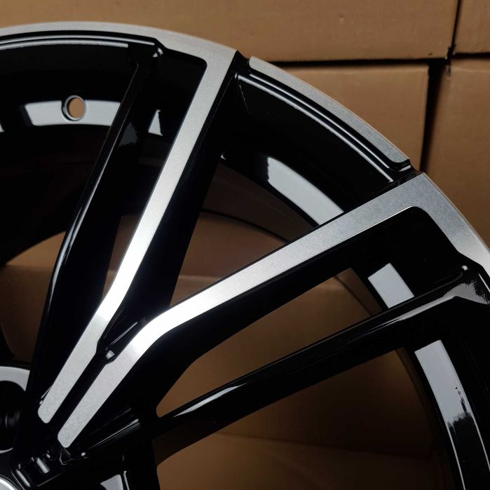 Диски На Авто R19 5x112 Різноширокі BMW i4 i5 i7 G20 G21 G30 G32 G22
