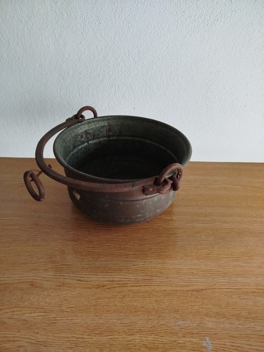 Tacho antigo de latão