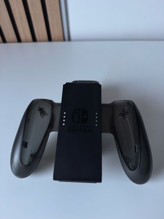 Nintendo Switch – kompletny zestaw