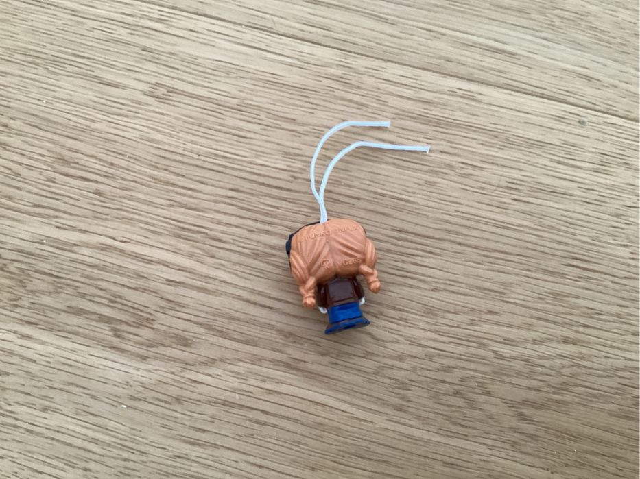 Boneco Funka Pop Max da Kinder Joy