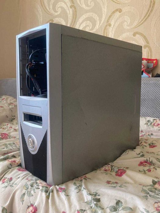 Компьютер для ігор 1660 r5 3600x 16gb ram 2666