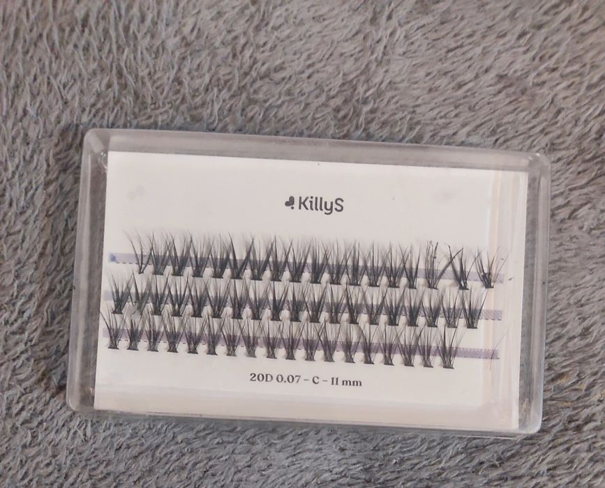 Sztuczne kępki rzęs