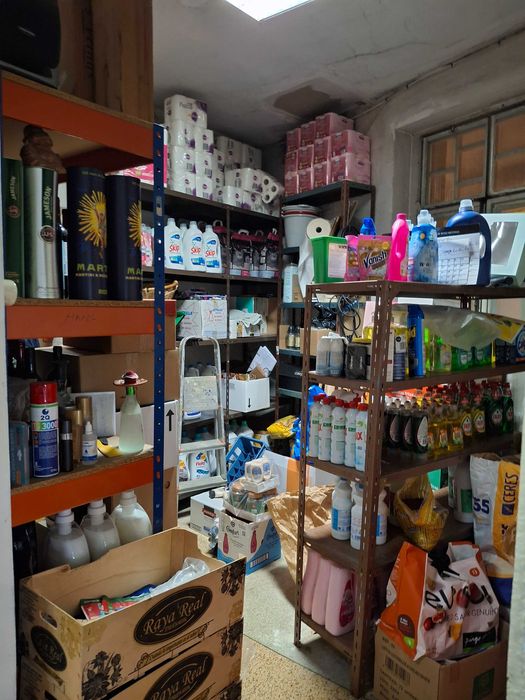 Trespasse Empresa Mini Mercado Com Recheio duas Gerações +50 anos