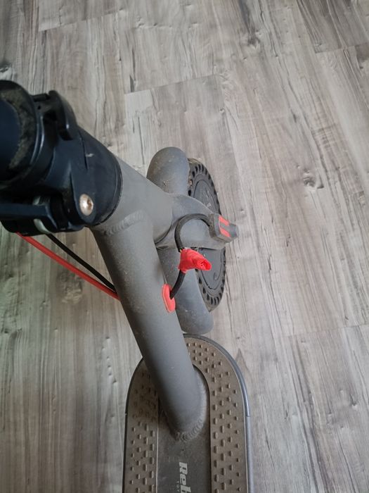 Dwie Hulajnogi elektryczne