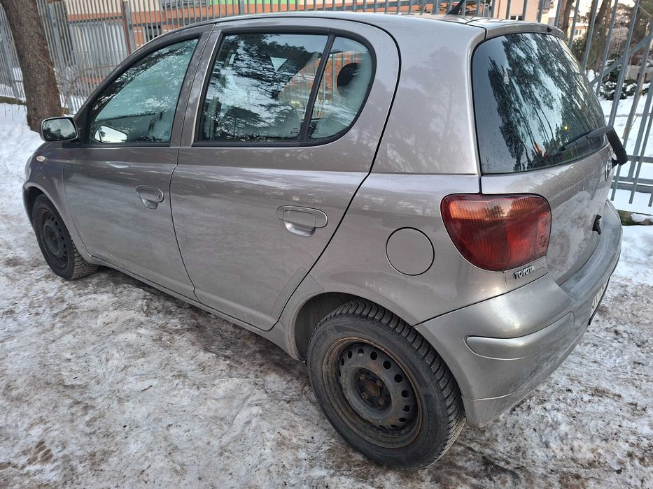 Toyota yaris 1,4 D  SPRZEDANY