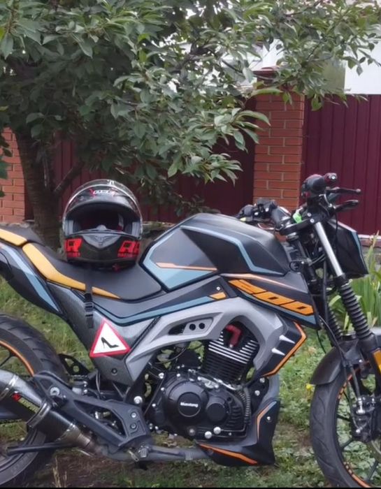 Musstang ST200 в чудовому стані