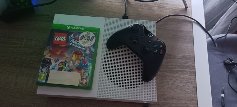 Xbxo one s 1tb po spa pad gra