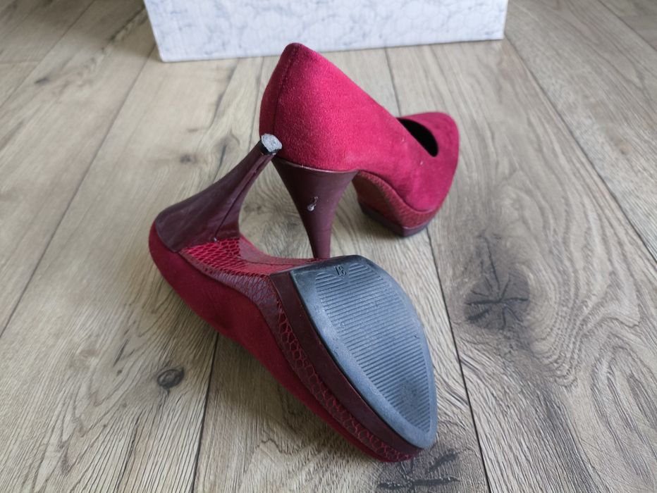 Buty na obcasie graceland 37