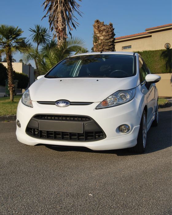 Ford fiesta.