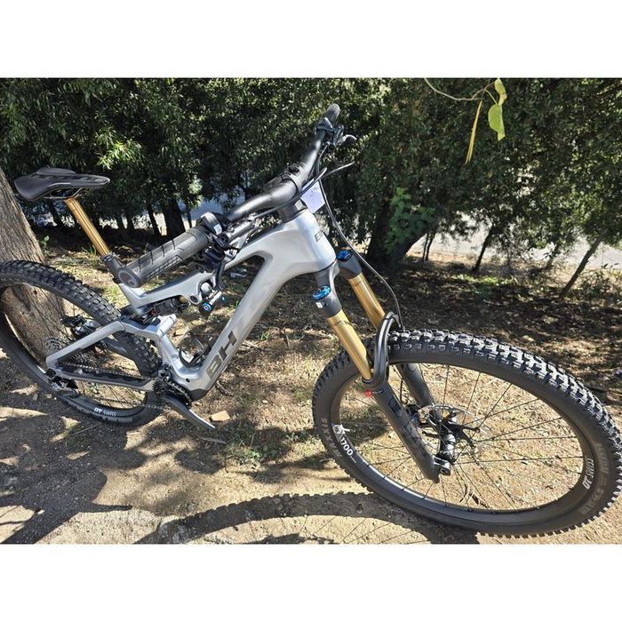 Bh eletrica topo de gama avinox