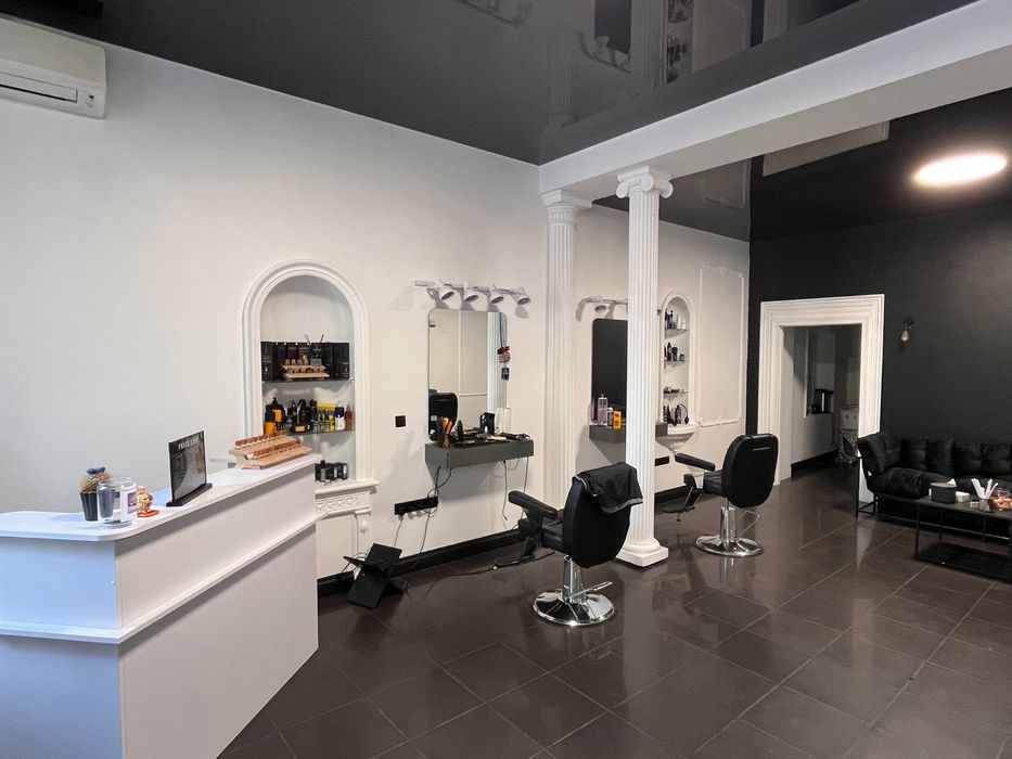 Продам готовый бизнес в Центре, барбершоп