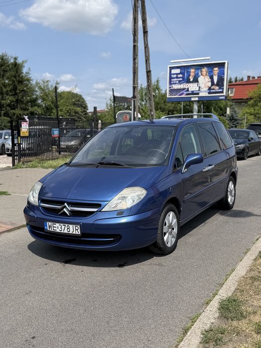 Citroën C8