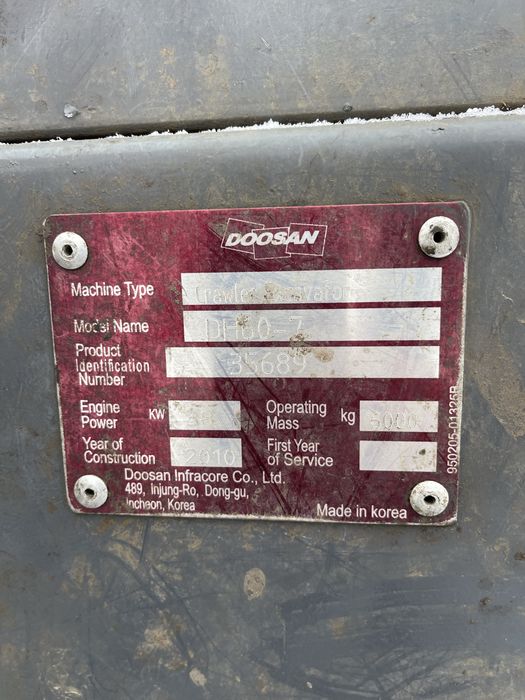 Продам Doosan DH60-7