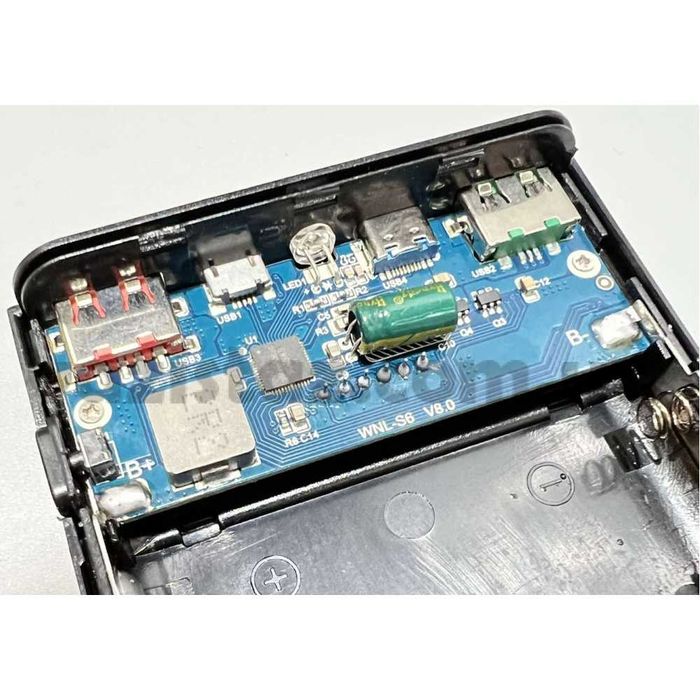 Корпус для сборки повербанка с БЫСТРОЙ ЗАРЯДКОЙ 6 аккумуляторов 18650