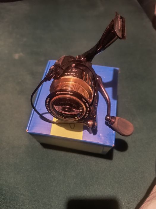 Kołowrotek Robinson Feeder FD 4010