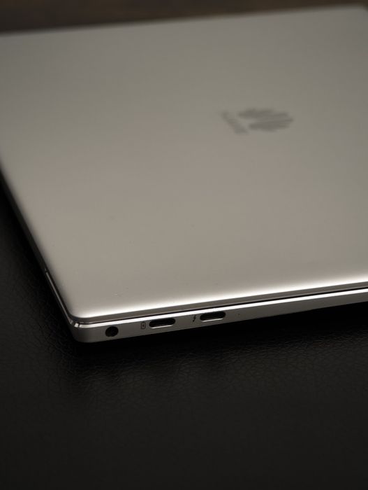 Huawei Matebook X pro 8GB RAM/ SSD 512GB / i5 8250U /Dotykowy Ekran 3K