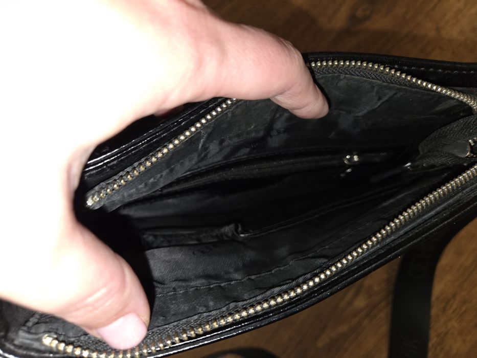 Czarna listonoszka Ochnik