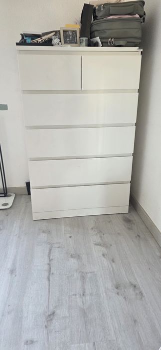 Cómoda Malm Ikea