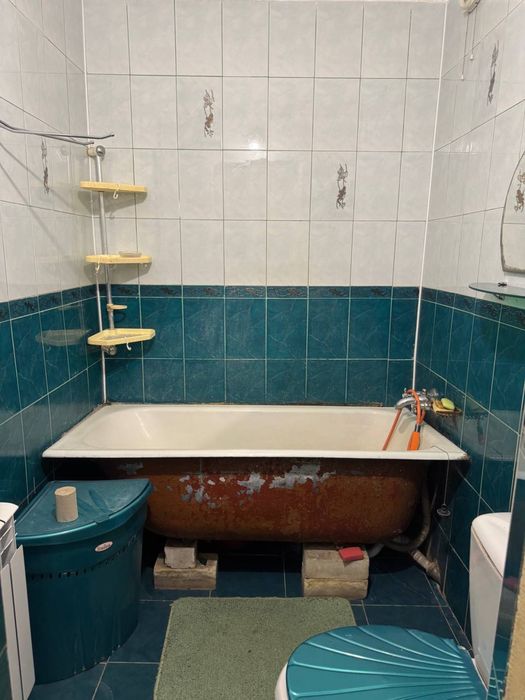 Продаж 2кім.кв. Музична, Суха Балка, 2поверх, цегляний будинок, охайно