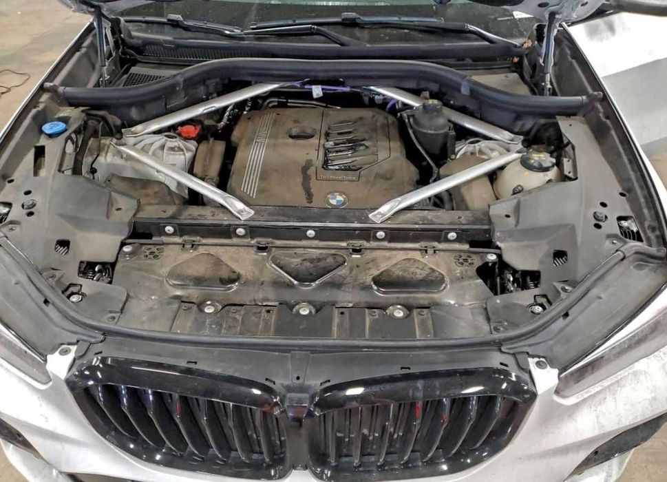 Разборка BMW X5 G05 M Капот крыло фара дверь крыша бампер фонарь стоп