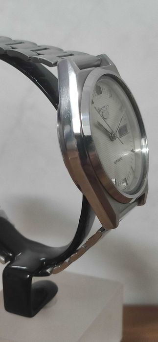 Relógio antigo Seiko 5 automático