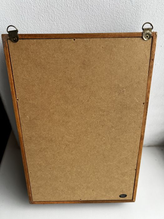 Стильна ключниця на 6 зачіпок – практично та красиво! Нова.