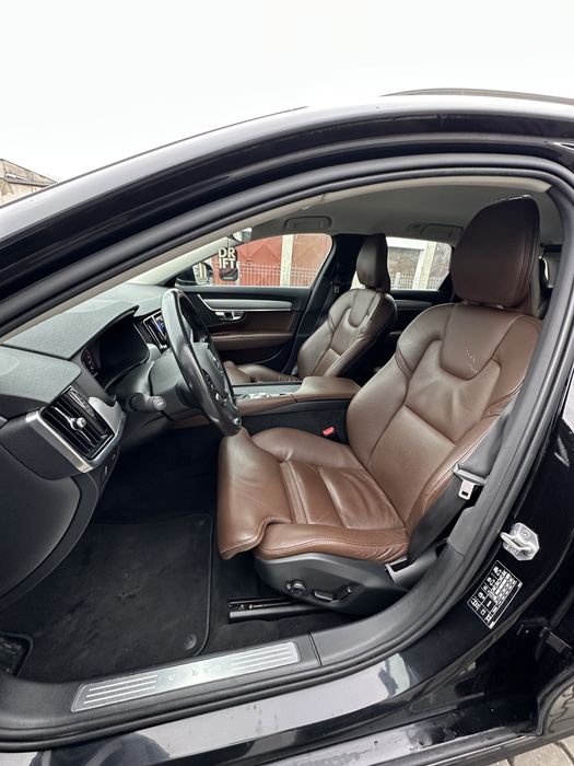 Volvo V90 II Estate D4, 190km, 2020