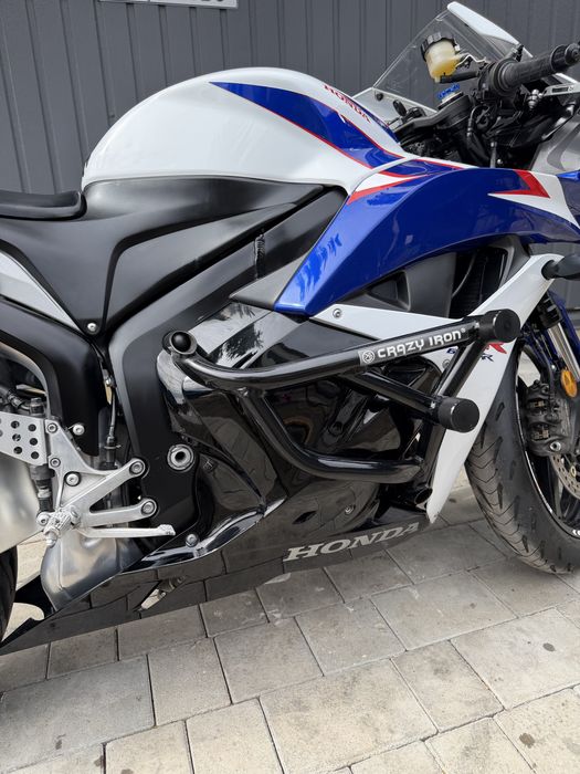 Honda CBR600RR рест доставка-обмін
