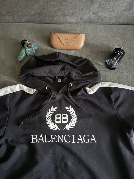 Свитшот/Худи Balenciaga