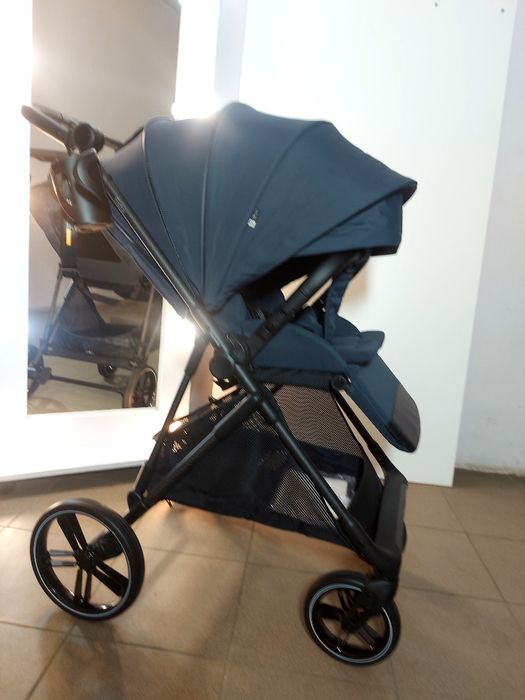 Коляска новинка 2026 року  CARRELLO Extra  від мами  до мами