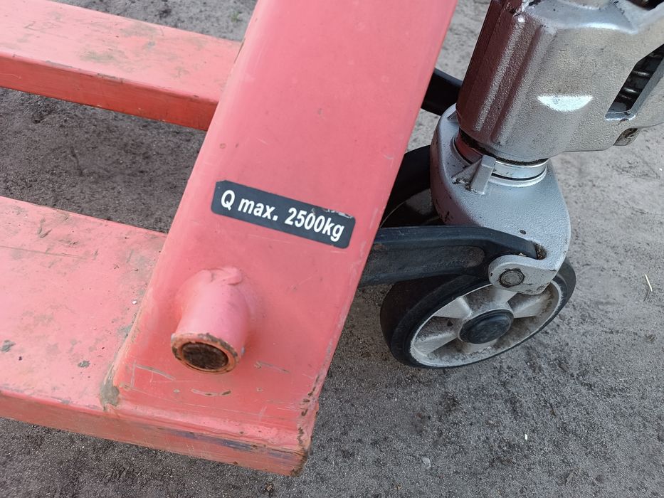 Paleciak 2500 kg