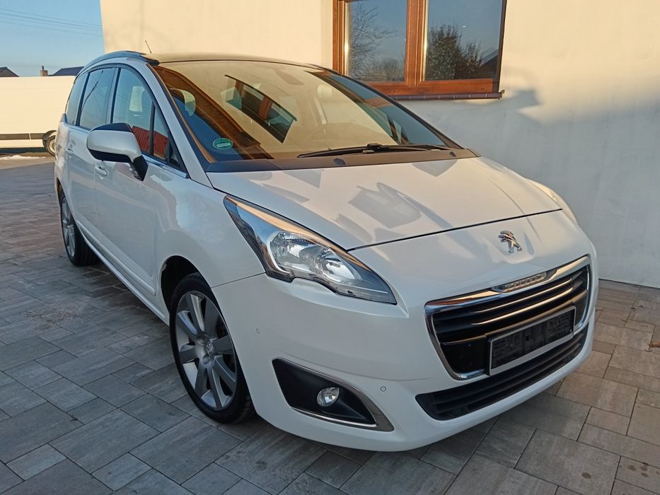 Peugeot 5008 lift 2.0Hdi 150km Niski przebieg 7 miejsc