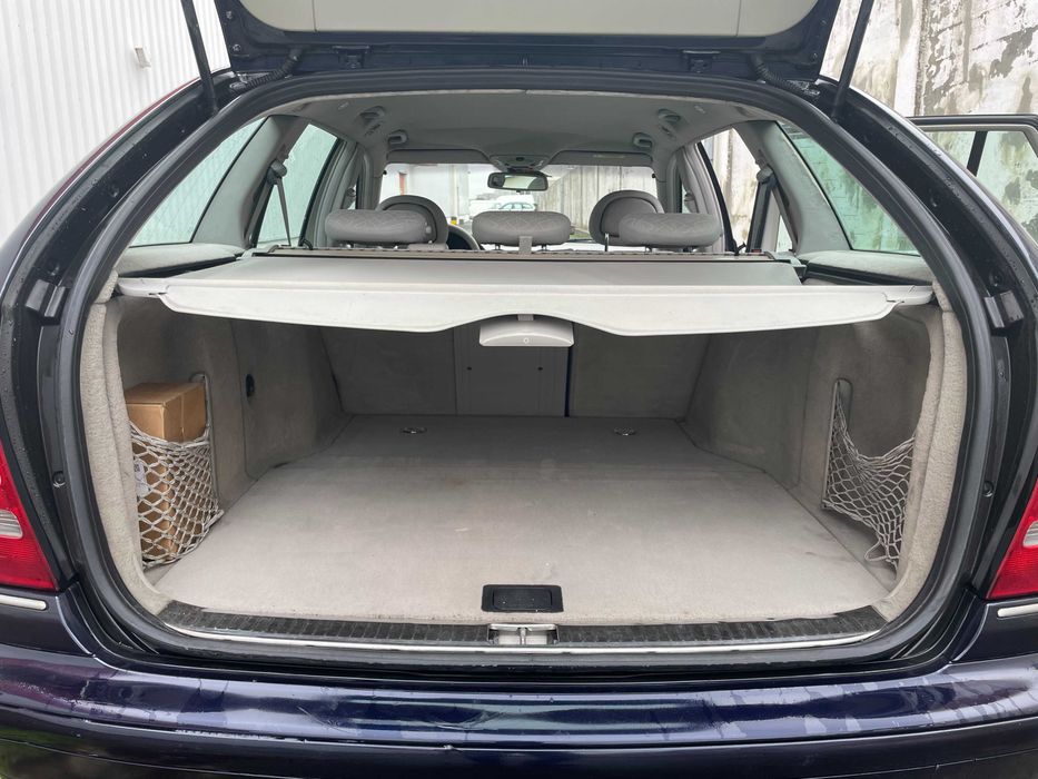 Mercedes Benz C220 CDi 150cv - 164000km