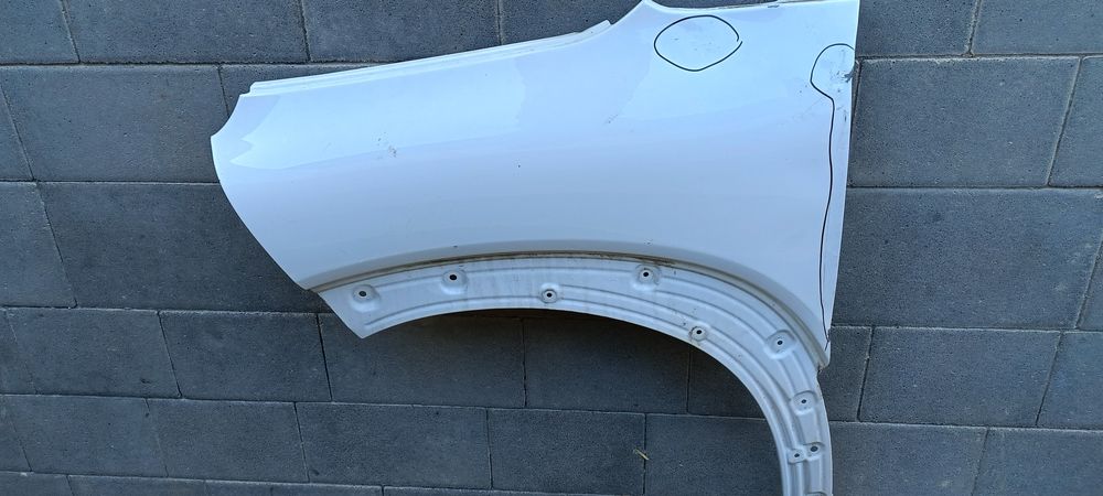 Błotnik przedni prawy i lewy Citroen C3 Aircross