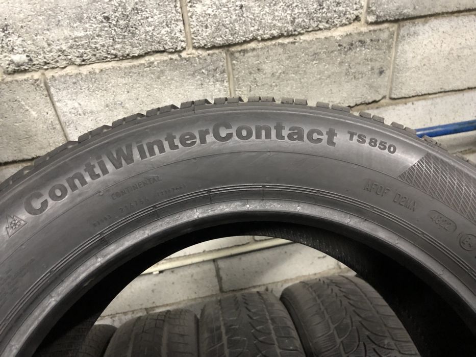 Зимові шини 205/55 R16 CONTINENTAL