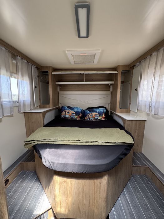 Aluguer de autocaravana de 4/6 lugares