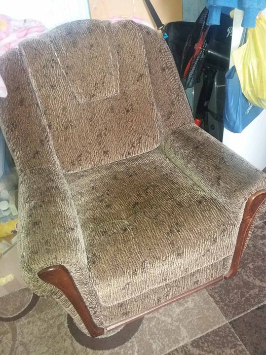 Продам розкладне крісло