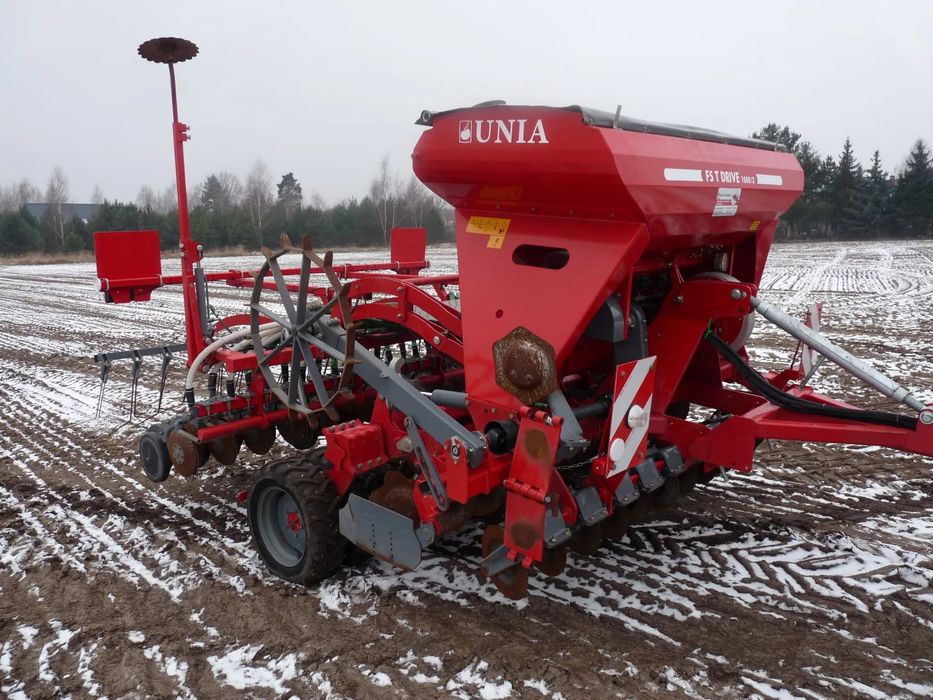 Unia FS T DRIVE 1000/3  Agregat uprawowy unia grudziądz siewnik do zboża horsch vaderstad
