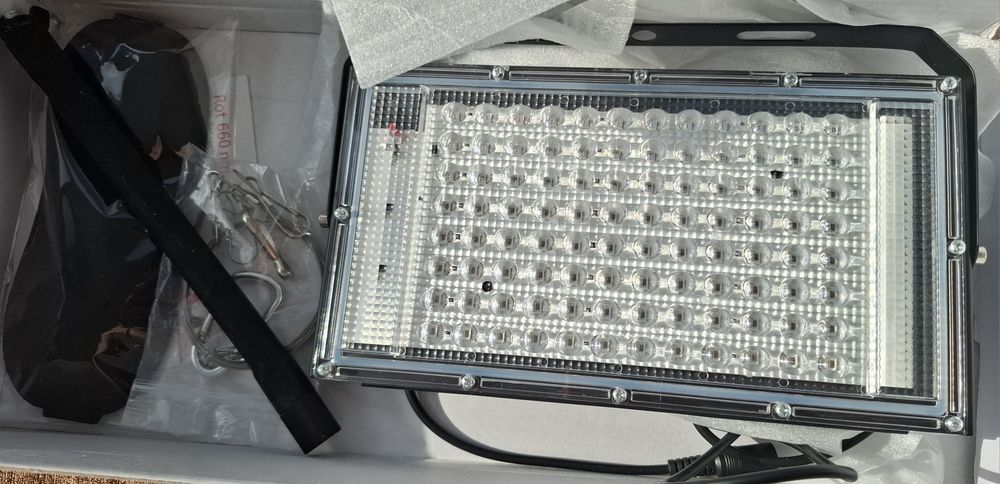 Панель червоного світла для led терапії з підставкою