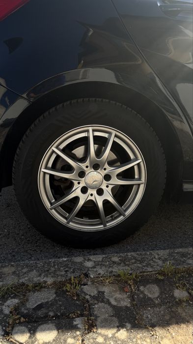 Mercedes A180d facefilt 1.5 CDI 109cv – 2014