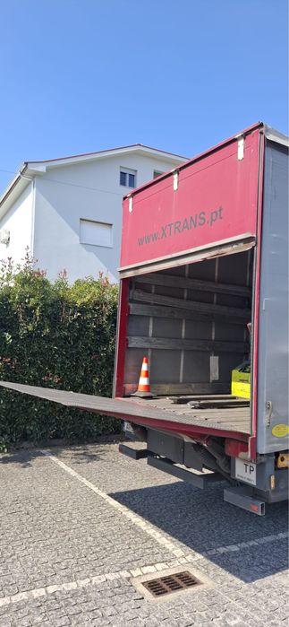 Scania P 250 ano 2013