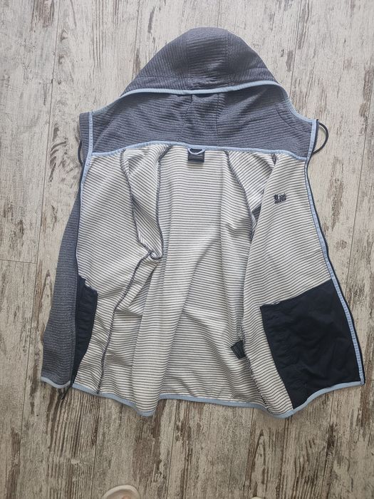 Jack Wolfskin толстовка.