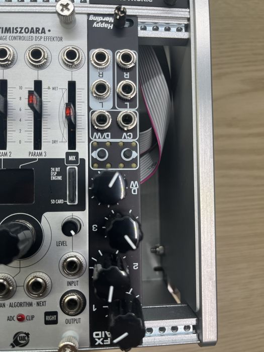 Moduł eurorack happy nerding fx aid