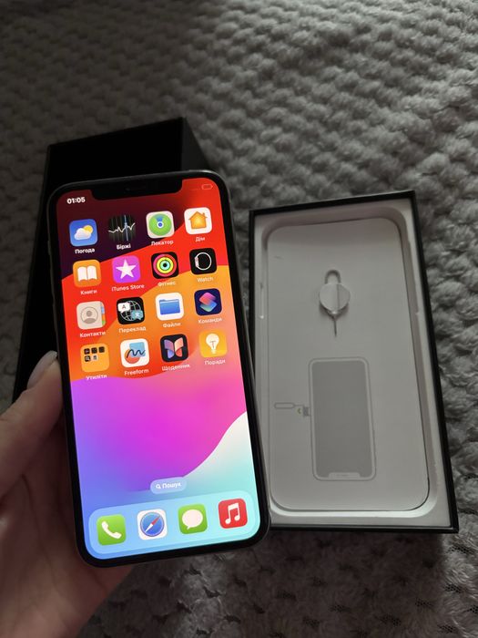 iPhone 11 pro продам б/у ідеальний стан