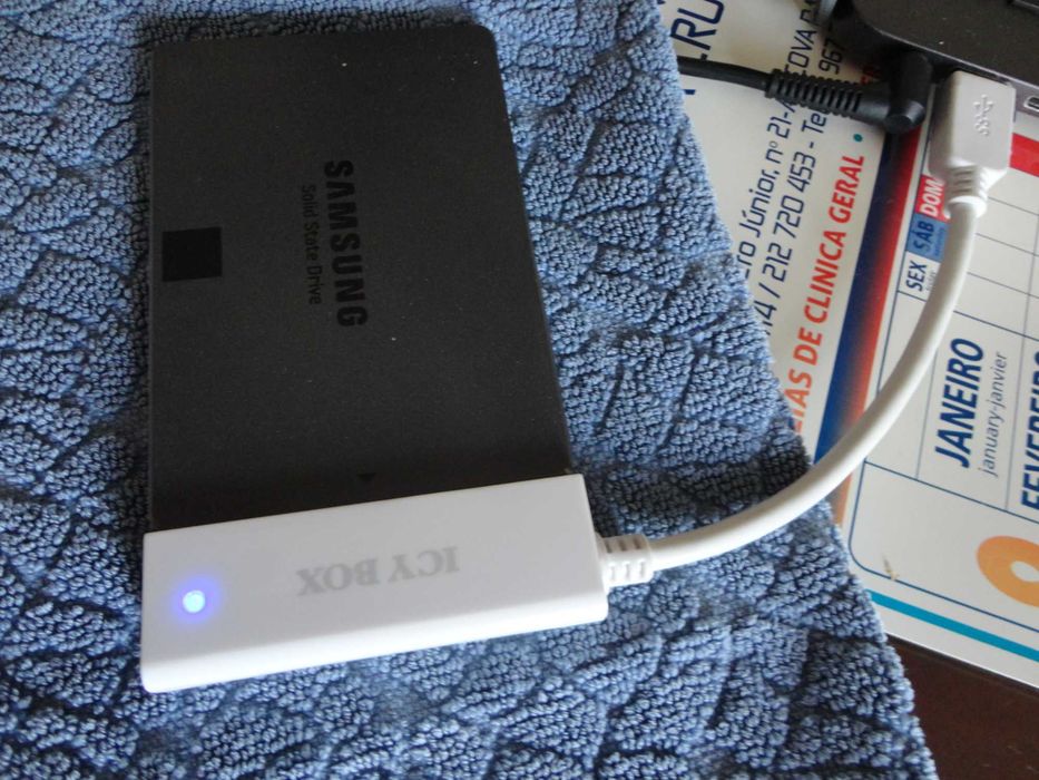 Adaptador USB 3.1 para SATA