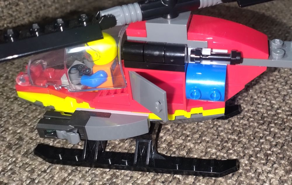 Lego helicóptero