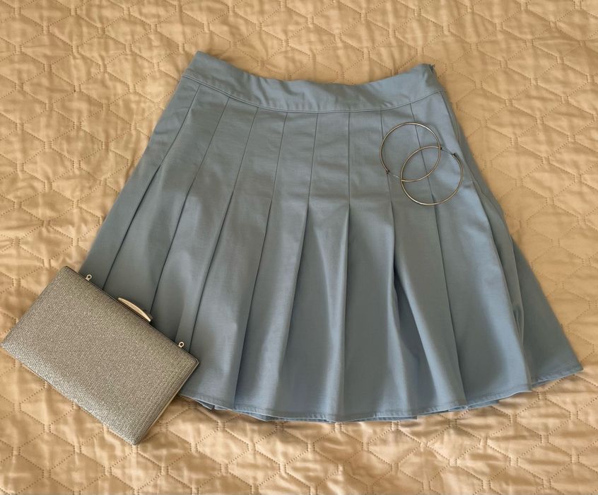 Sprzedam spódnicę.