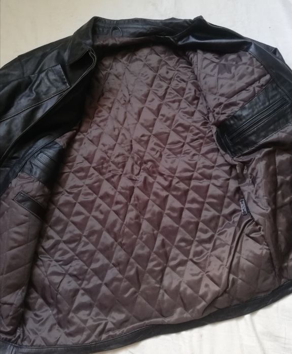 Шкіряна чоловіча куртка