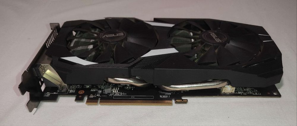 Відеокарта asus rx 580 4gb